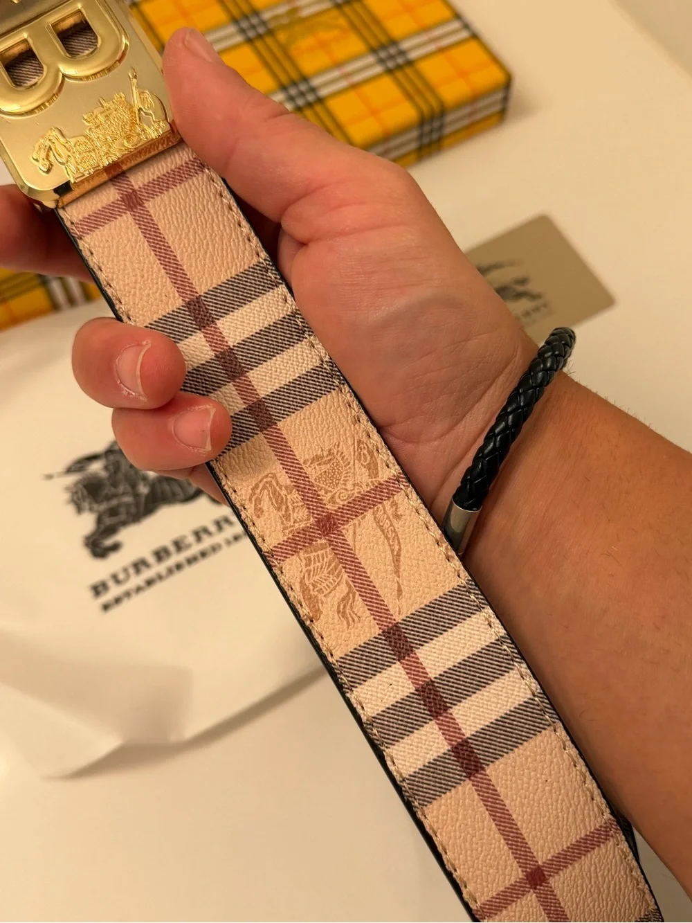 Burberry Reversible Belt – House Check / Black – Gold B Buckle